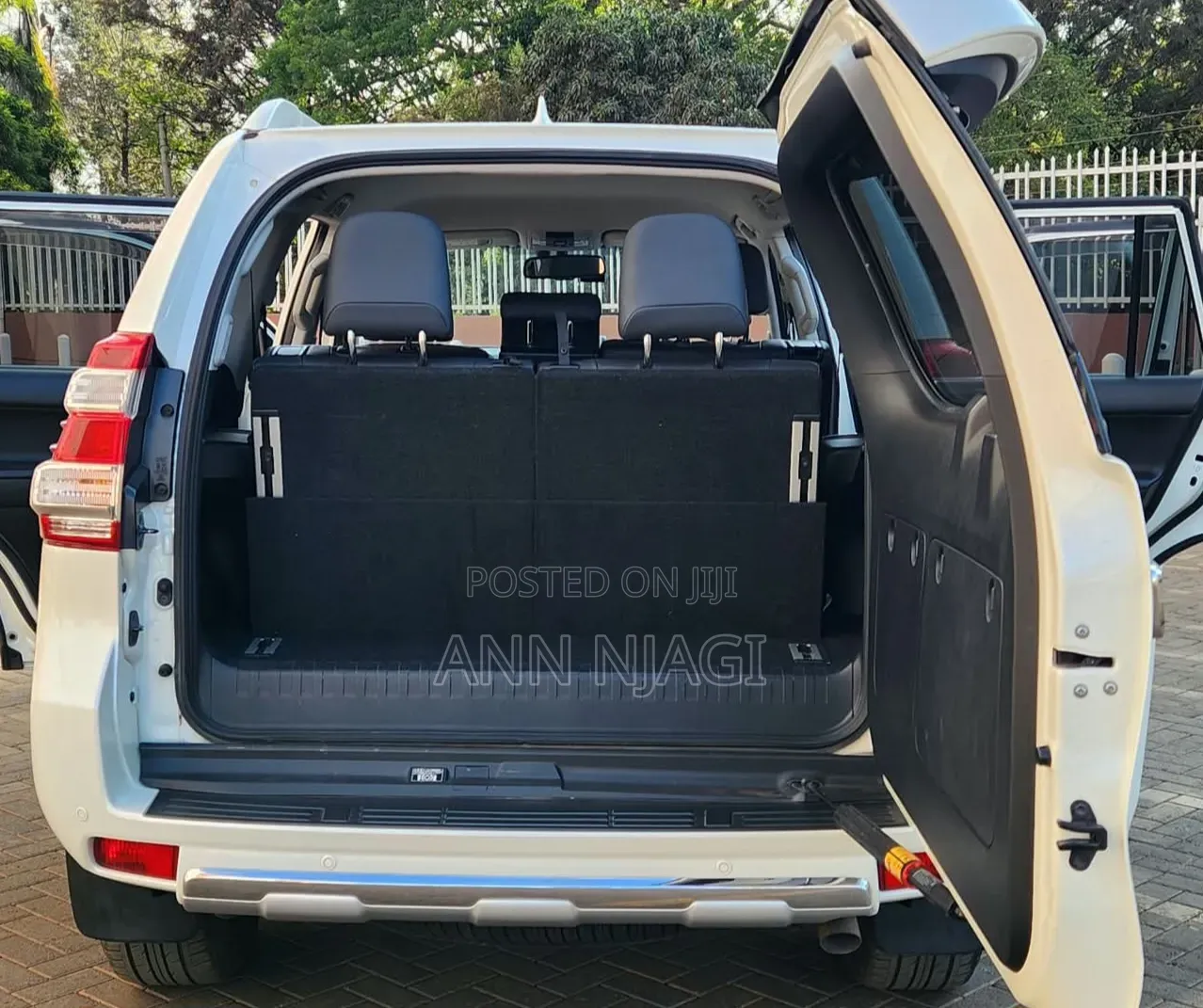 Toyota Land Cruiser Prado 2.8 2017 Pearl