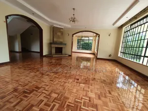 4bdrm Townhouse / Terrace in Lavington, Muthangari for rent