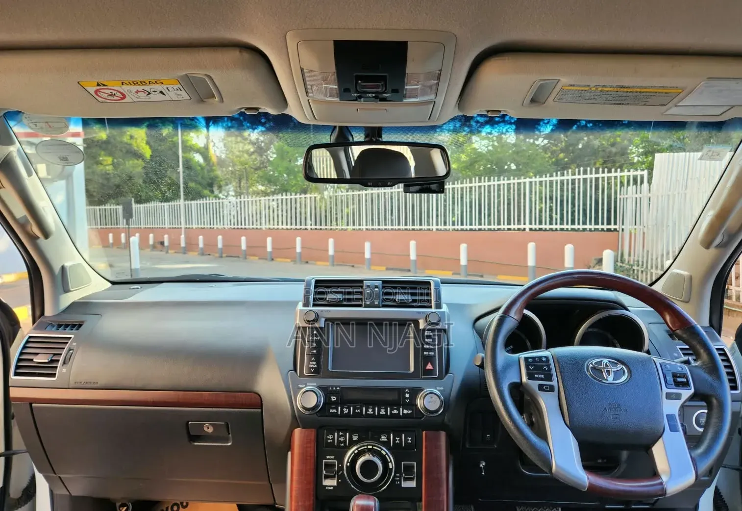 Toyota Land Cruiser Prado 2.8 2017 Pearl