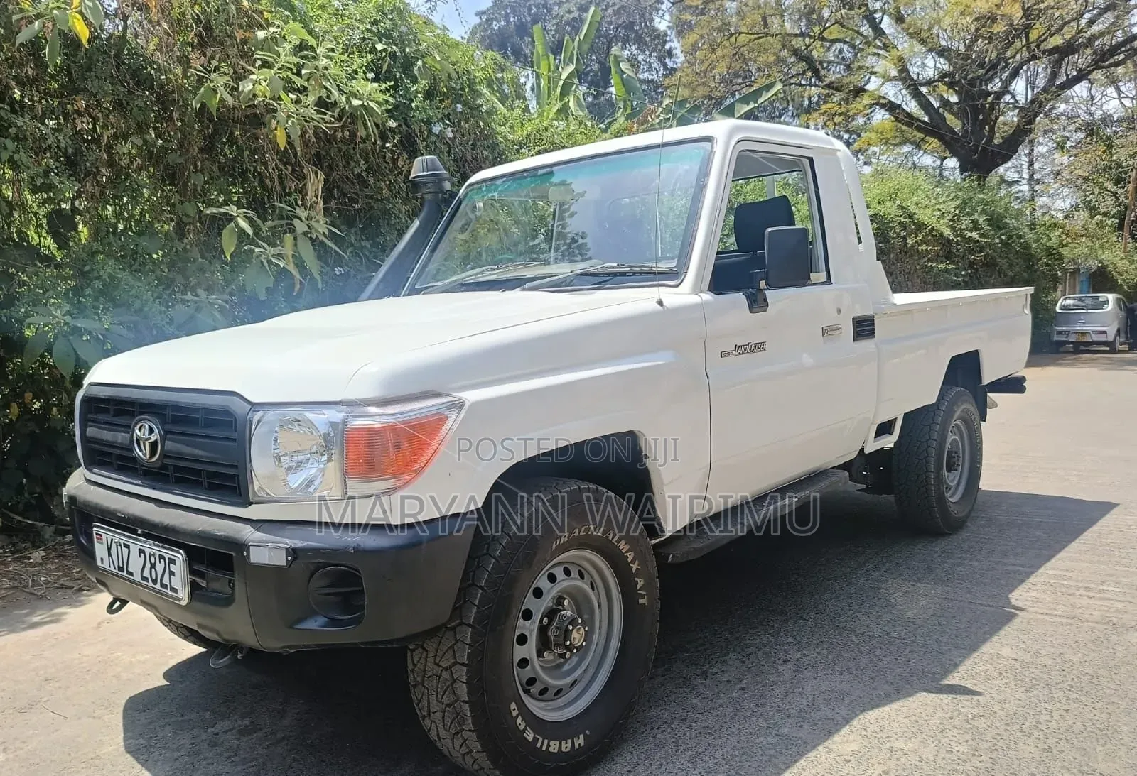 Toyota Land Cruiser 2012 White