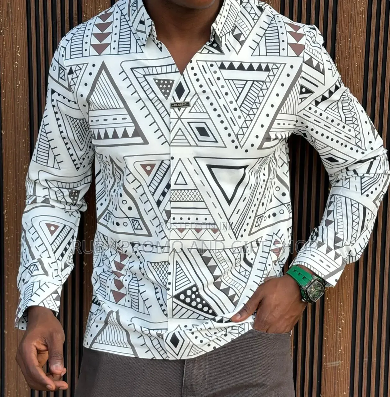 Premium Comfy Buttonless Long Sleeved Men's Shirt