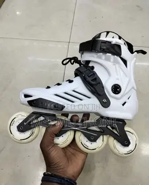 Brand New Hard Shell , Rubber Wheels Professional Inline Skates; 42-46