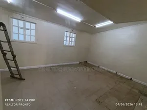 Commercial 3 Bedrooms Massionatte for Office Use