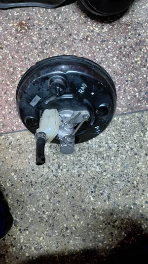Toyota Noah Voxy 2009 Brake Booster and Master Cylinder