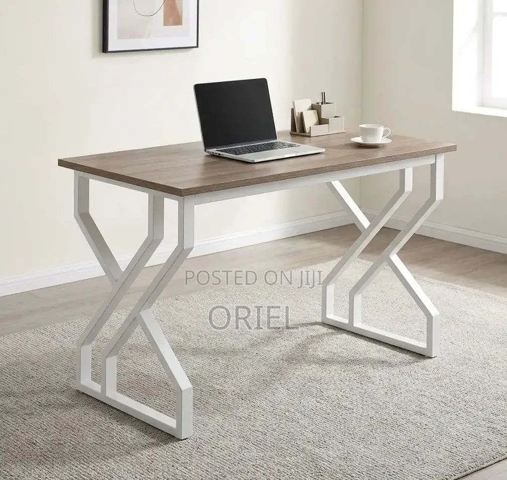 1.2M Generic Computer Desk : Computer Study Desk