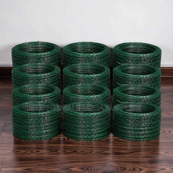 Factory Prices 100mm,200mm, 450mm 6m /8m/10m Barbed Razor Wire