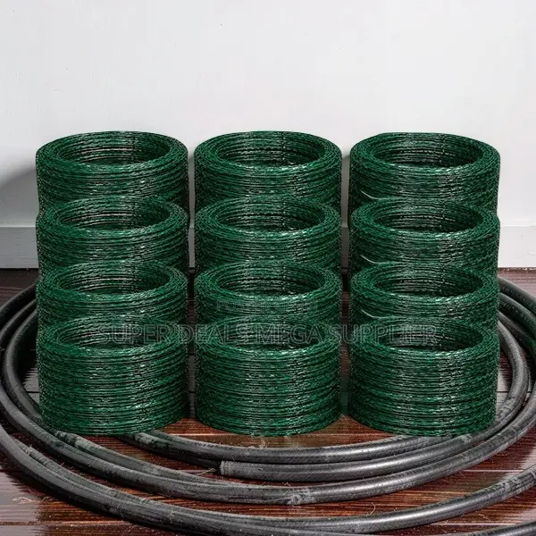 Factory Direct Prices 100mm,200mm, 450mm 6m /8m/10m Barbed Razor Wire