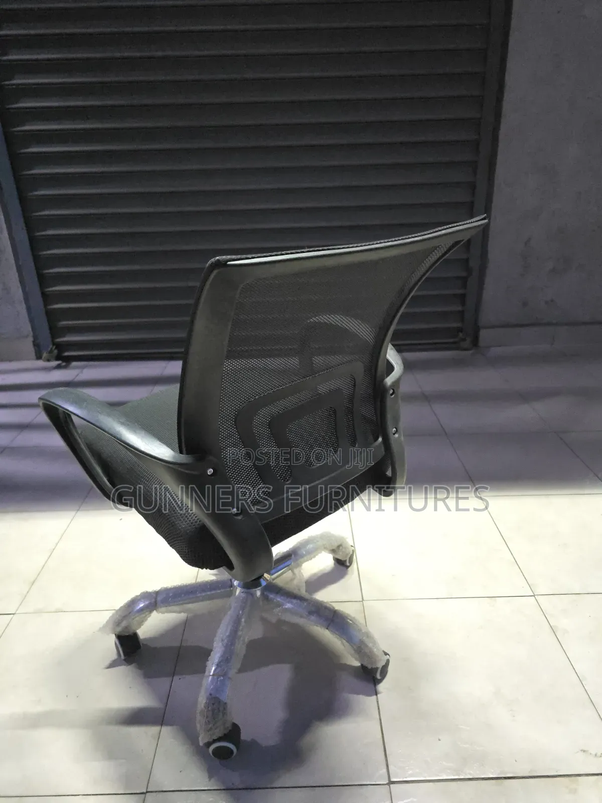 Practical Mesh Chair