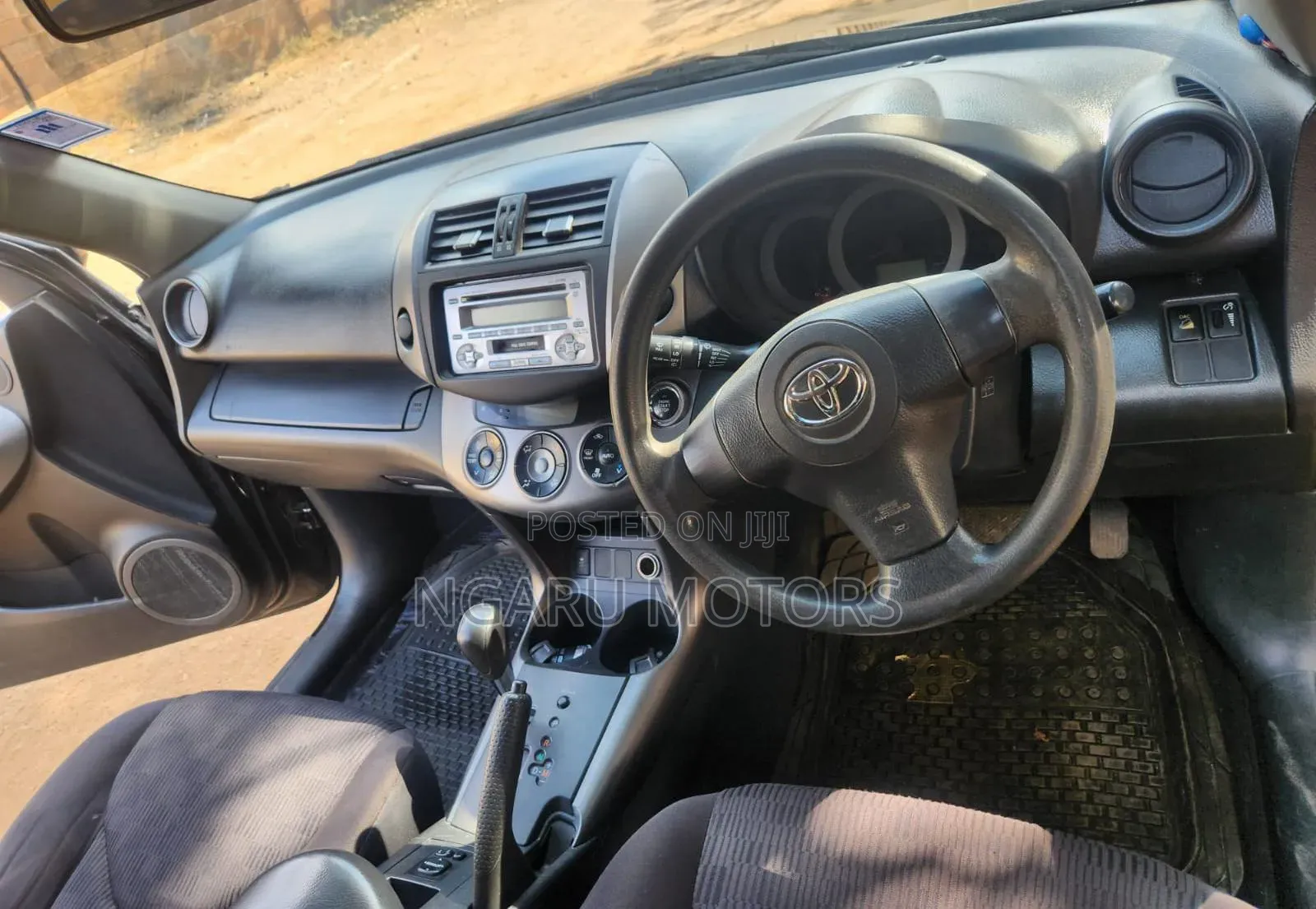 Toyota RAV4 2010 Black
