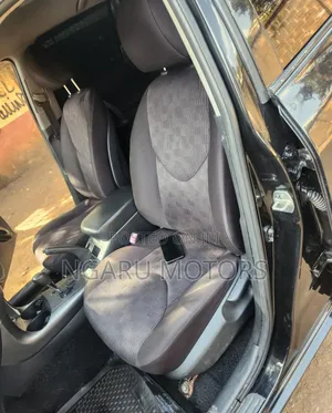 Toyota RAV4 2010 Black