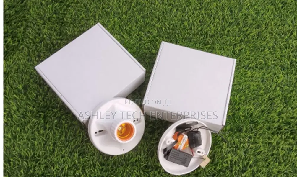 New Smart Bulb Holder Spy Camera – Remote Phone Monitoring