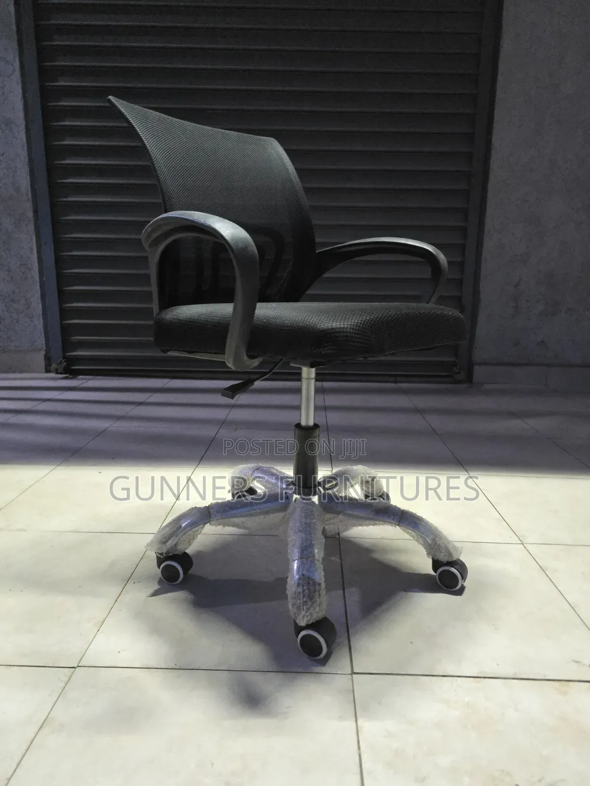 Mid Back Office Chair