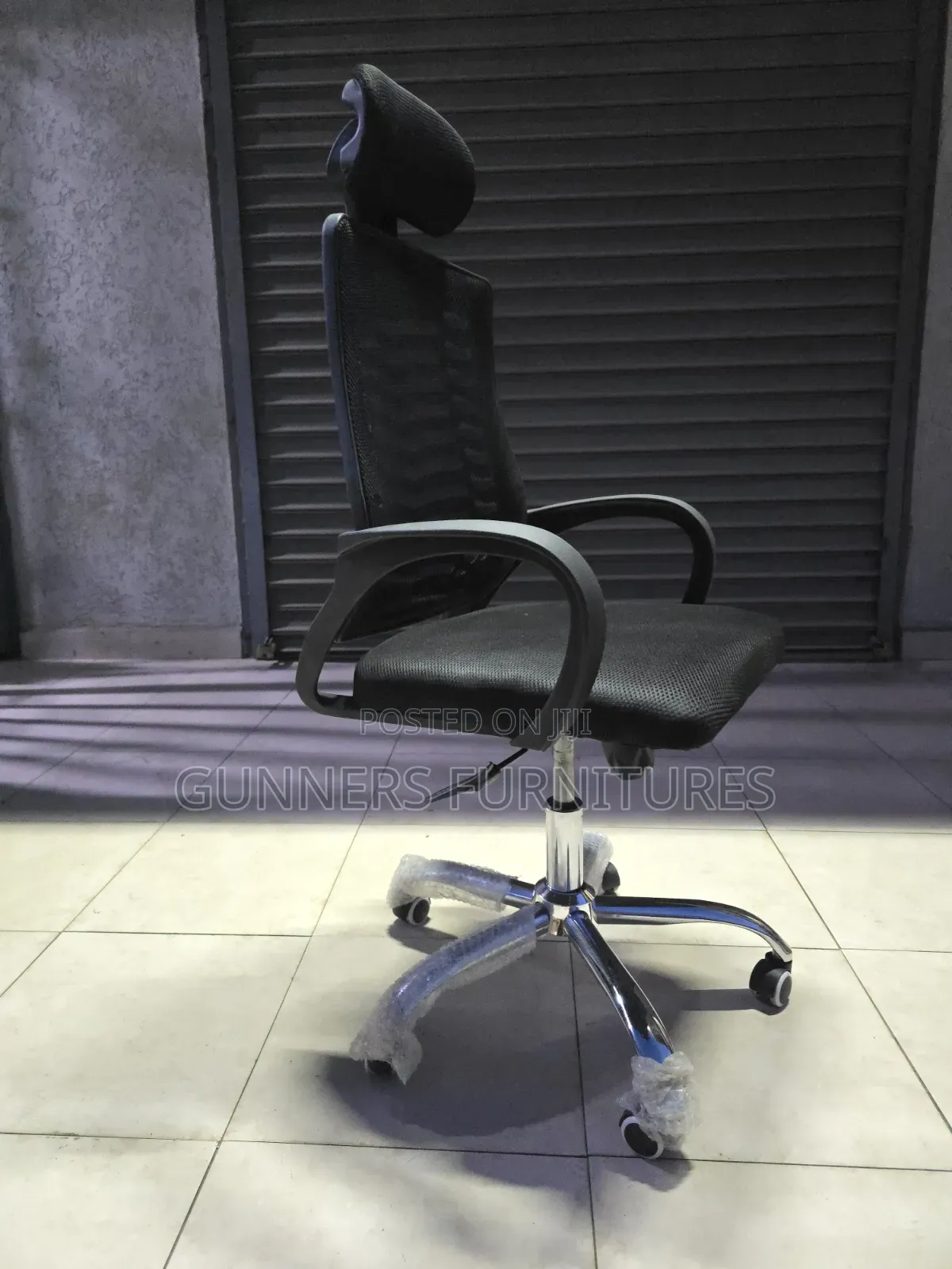 High Back Office Chair.