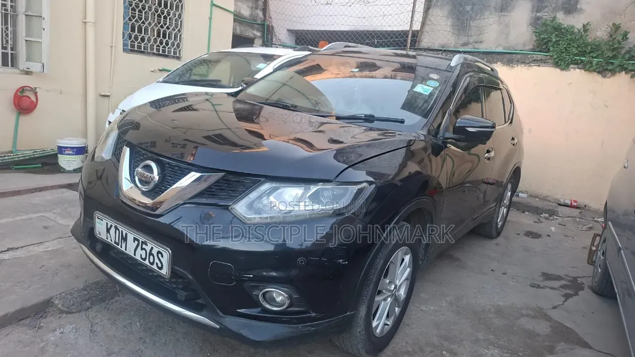 Nissan X-Trail 2016 Black