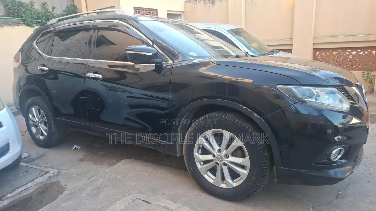 Nissan X-Trail 2016 Black