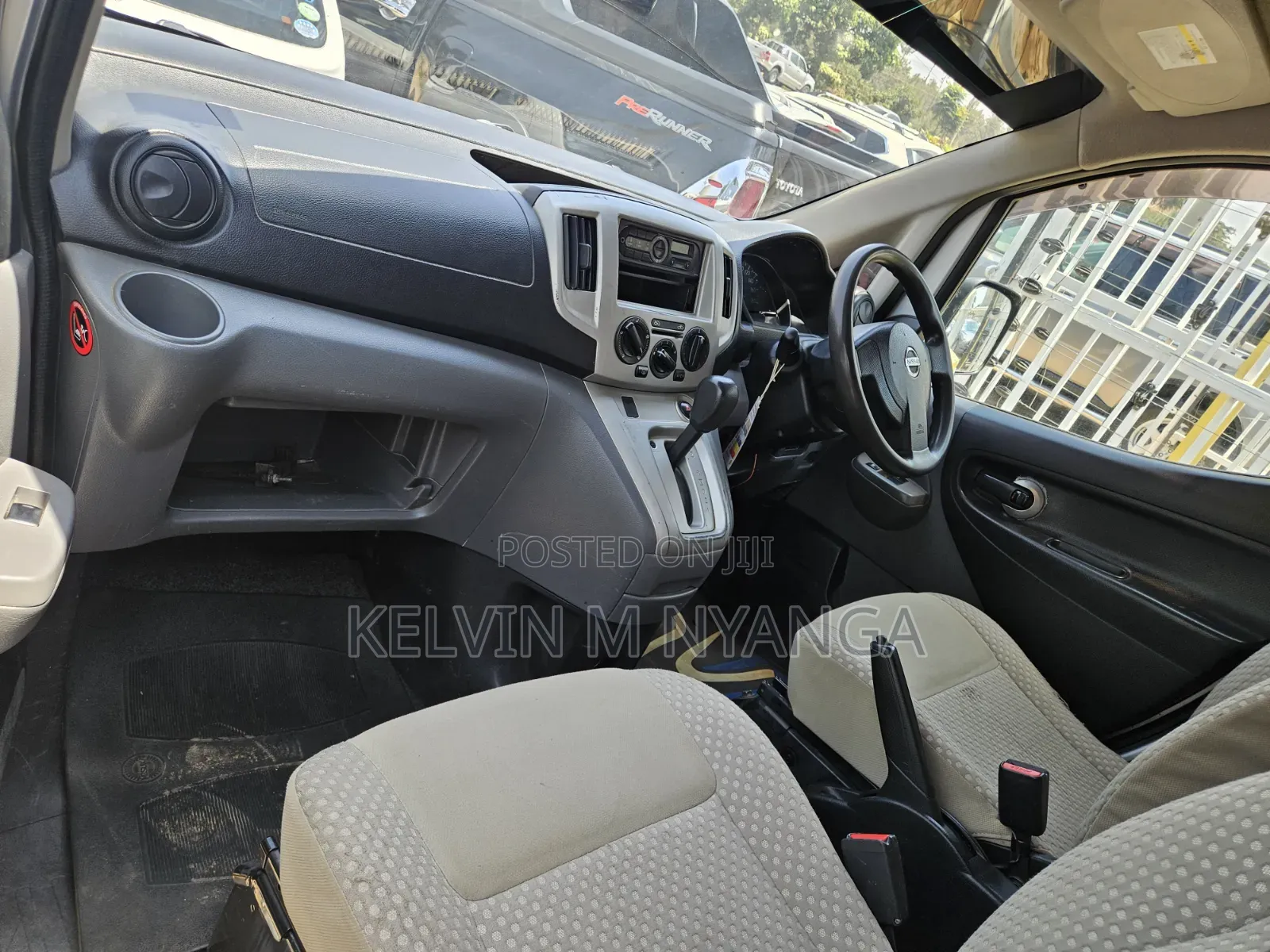 Nissan NV200 2015 Silver