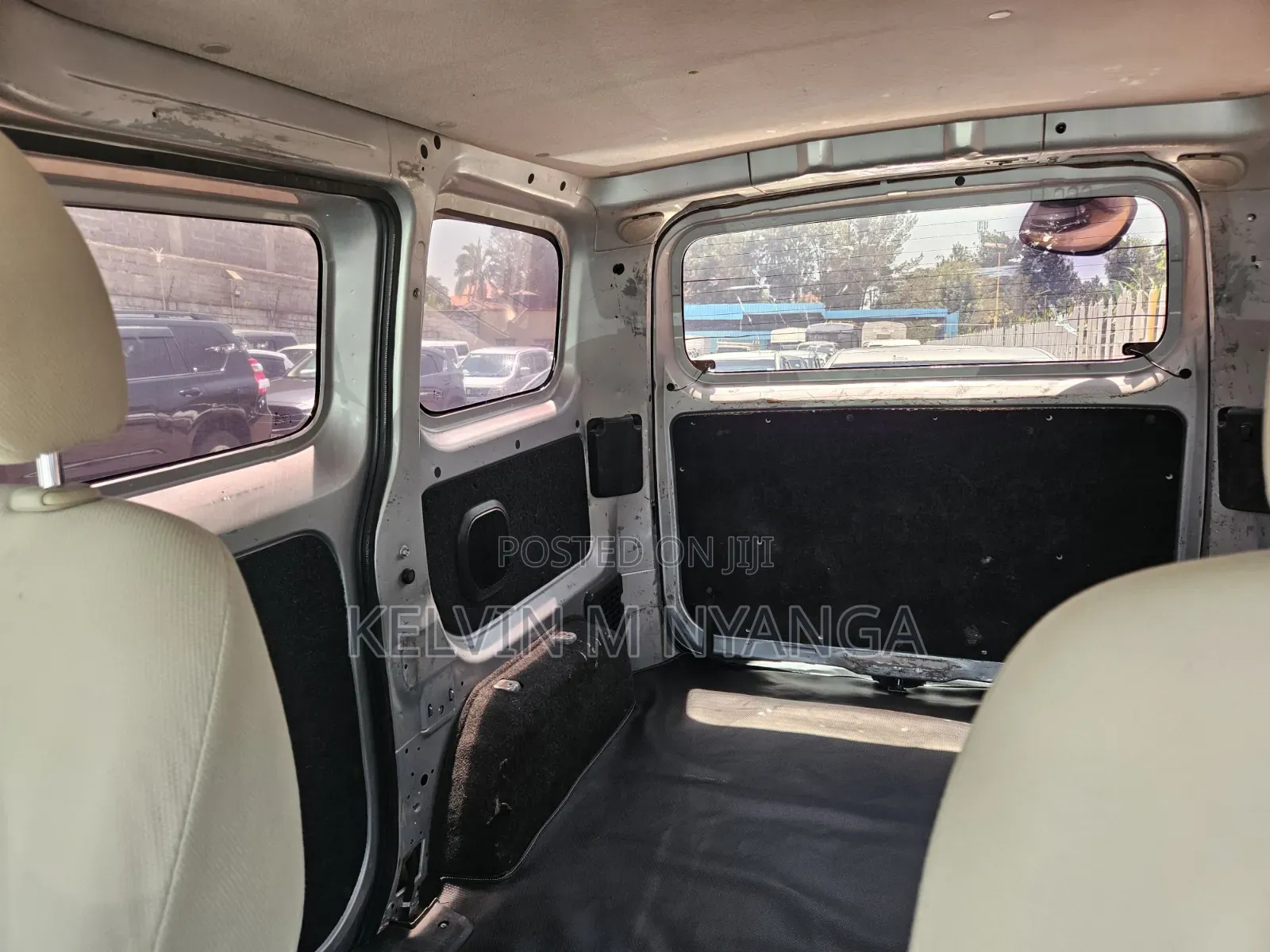 Nissan NV200 2015 Silver