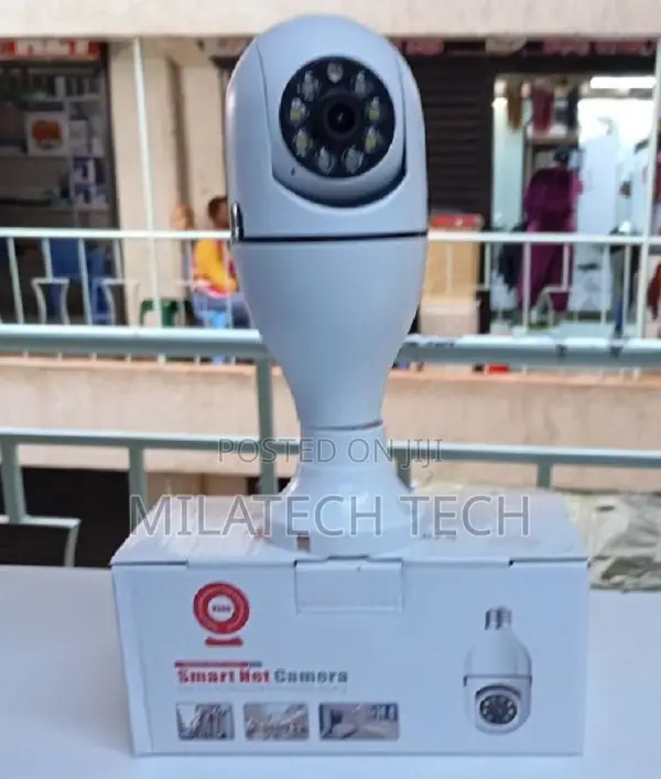 V380 Single Lens Bulb PTZ WiFi Camera 360°