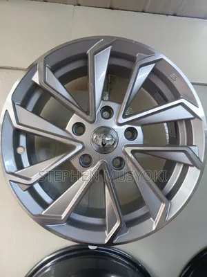Toyota Noah ,Voxy, Auris ,Serena ,15inch Wheels