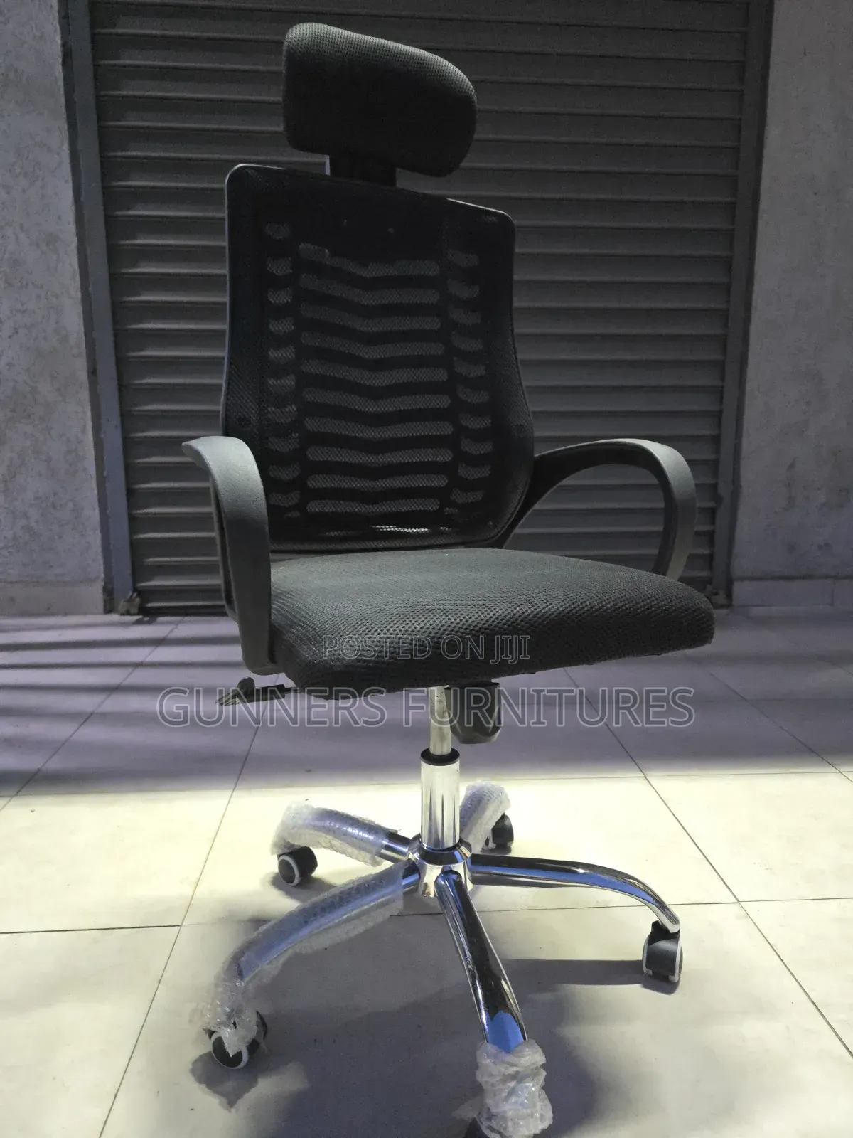 Brand New Imported Office Chair With Headrest
