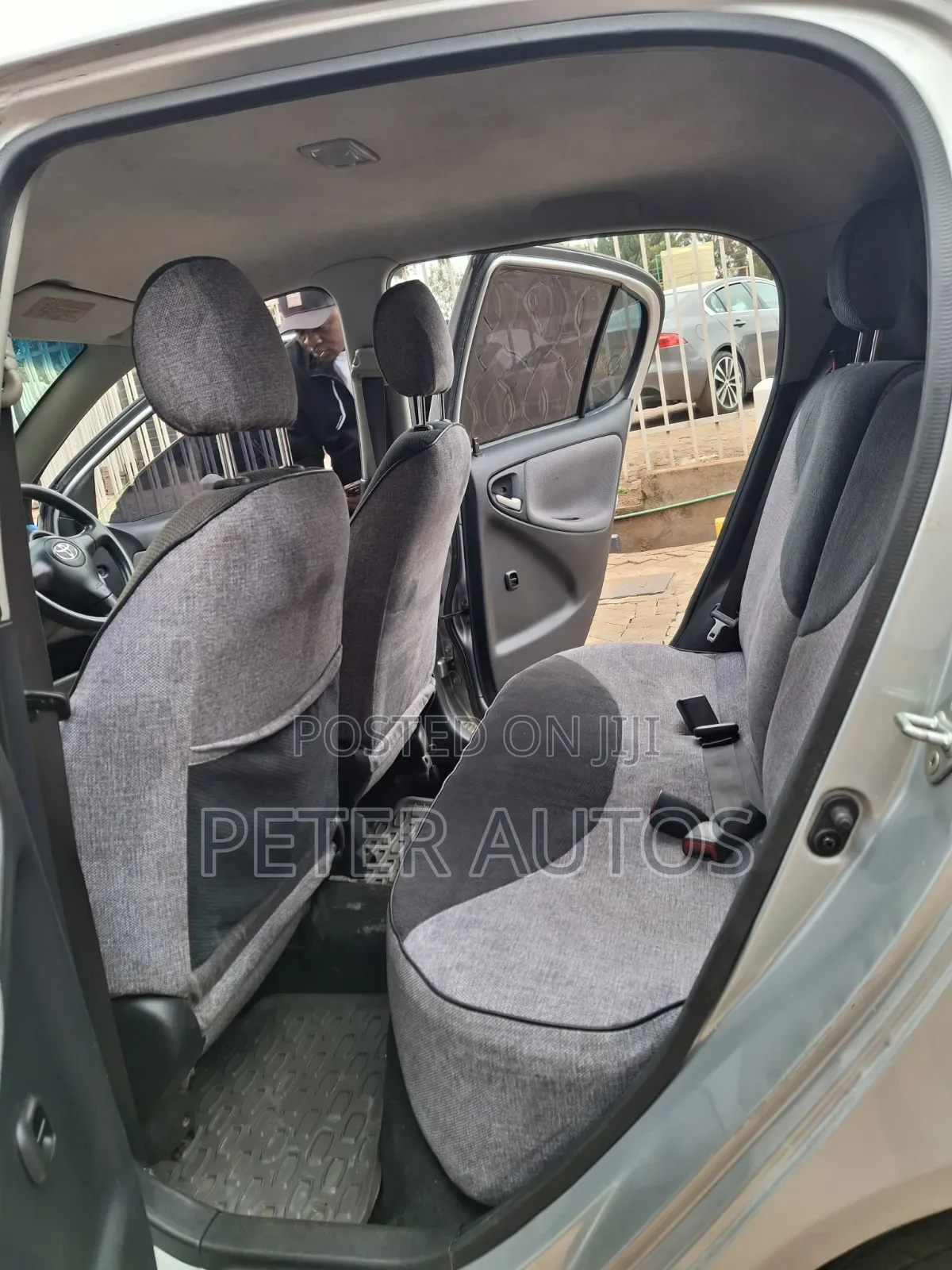 Toyota Vitz 1.0 FWD 3dr 2003 Silver