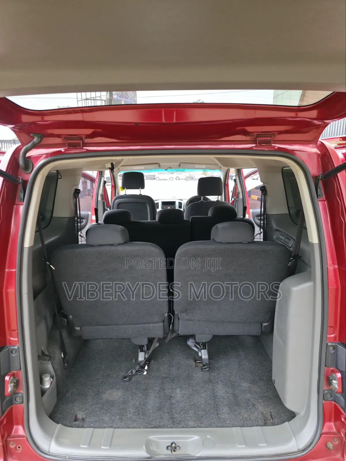 Nissan NV200 2014