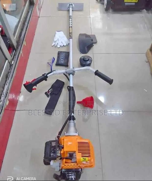 New Arrival 2 Stroke Petrol Brush Cutter Dera