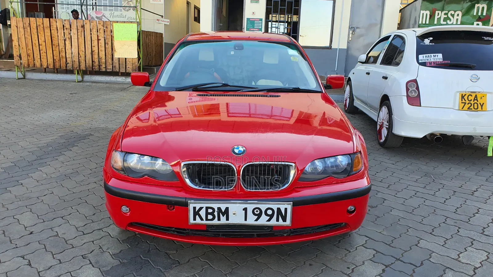 BMW 320i Sedan RWD 2004 Red