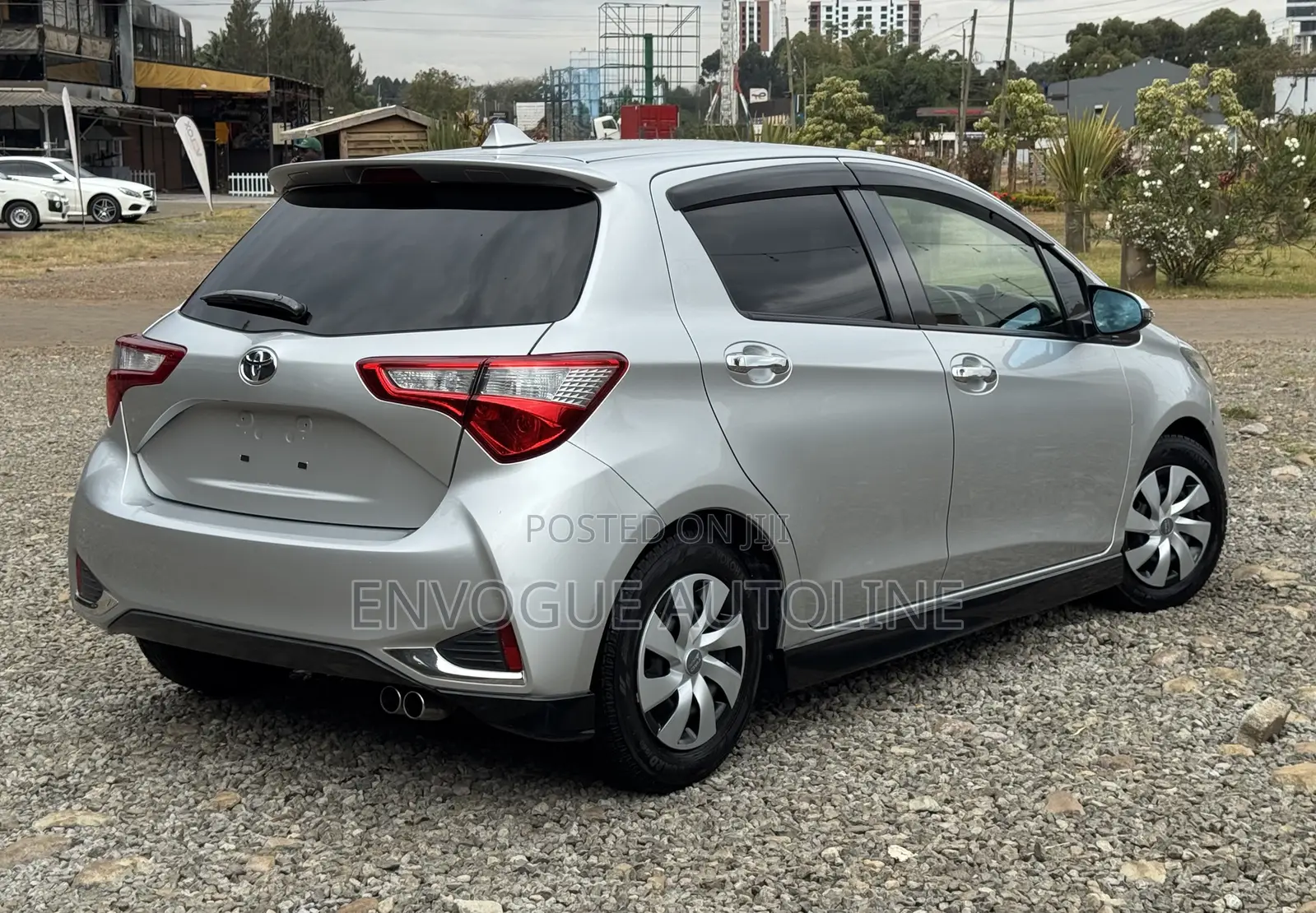 Toyota Vitz 2019 Silver