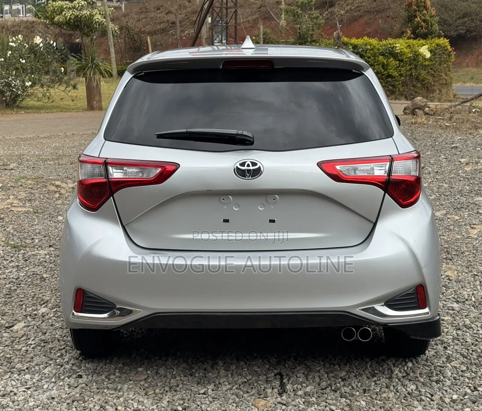 Toyota Vitz 2019 Silver