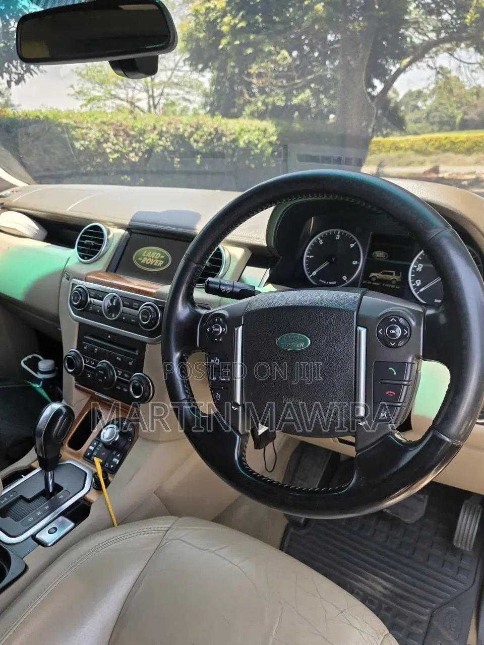 Land Rover Discovery 2012 Green