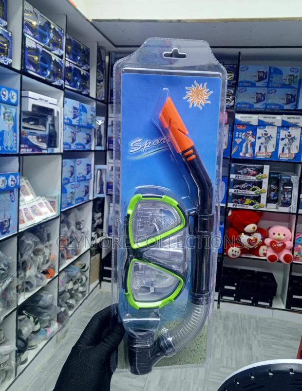 Swimming Goggles & Snorkel Set for Swimming Pools & Beach Adventures