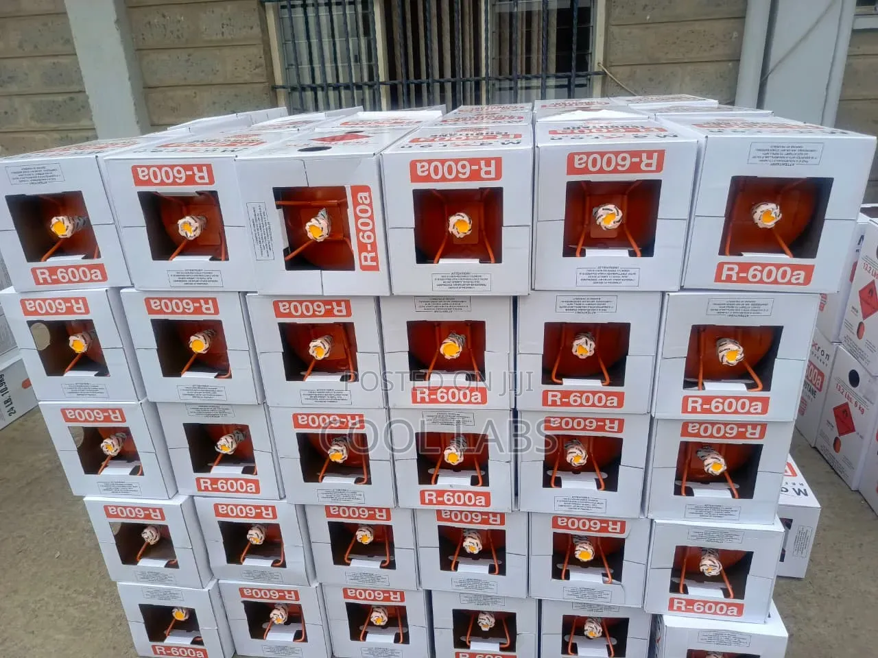 R600a Maxron Refrigerant Gas | Fridge & Freezer Gas