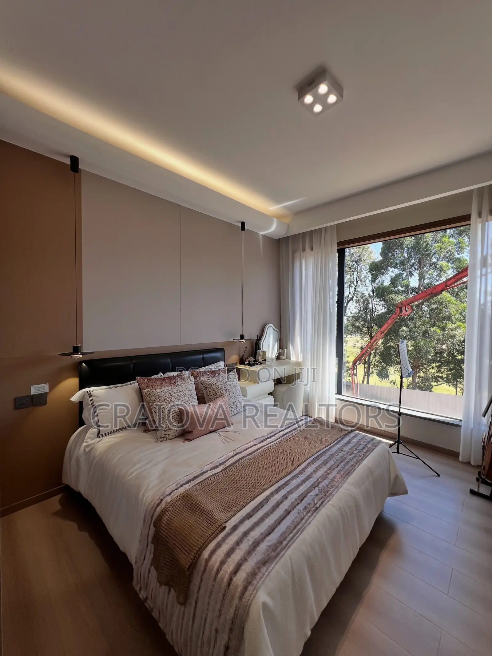 3bdrm Apartment in Raphta Road Area for sale