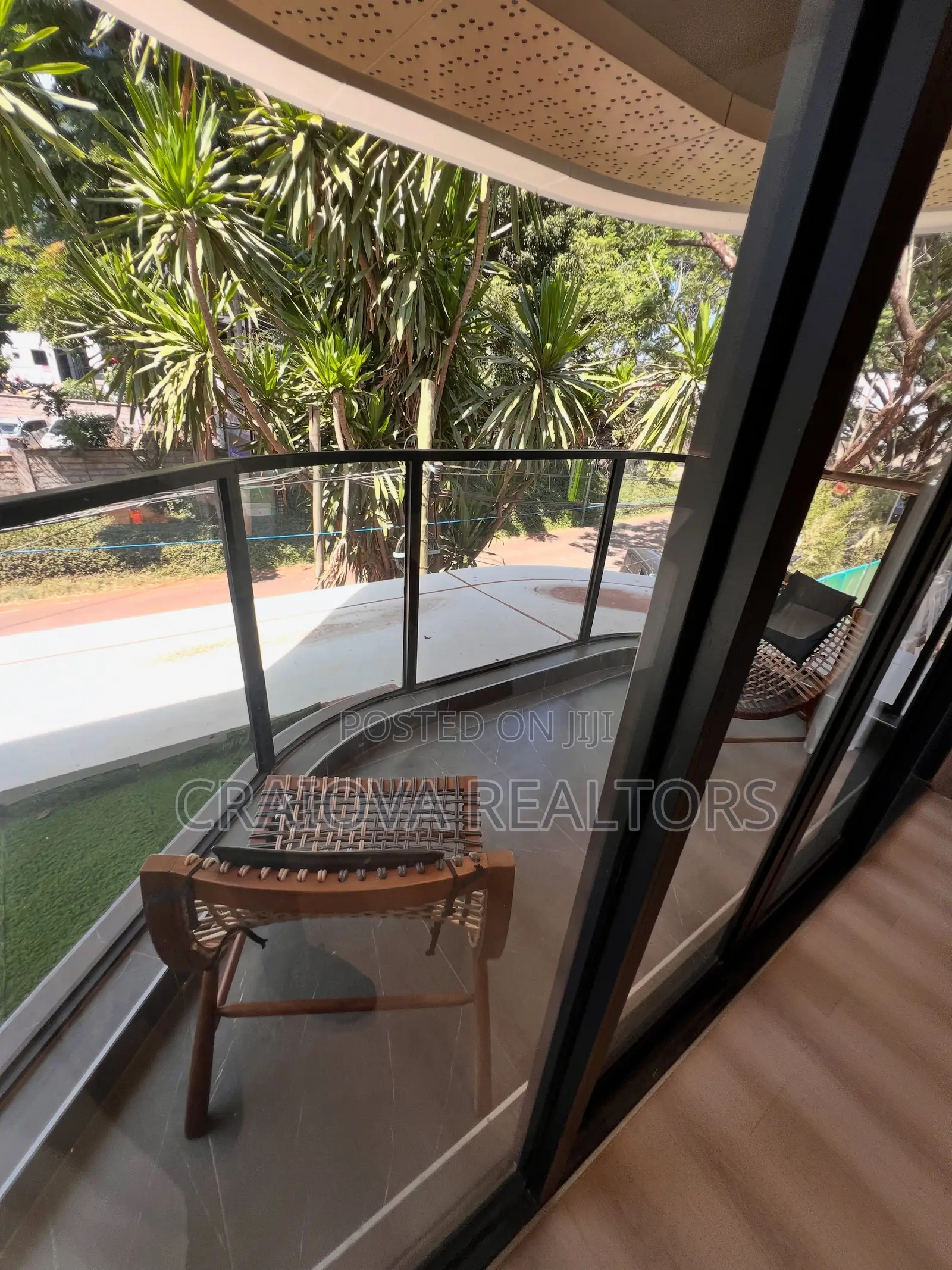 3bdrm Apartment in Raphta Road Area for sale
