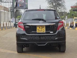 Toyota Vitz 2016 Black