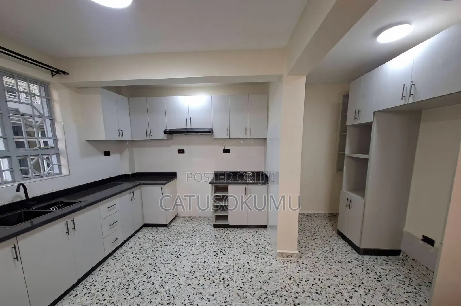 4bdrm Maisonette in Syokimau, Gateway Mall Area for rent
