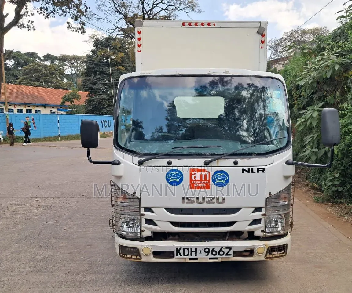 Isuzu NLR Truck