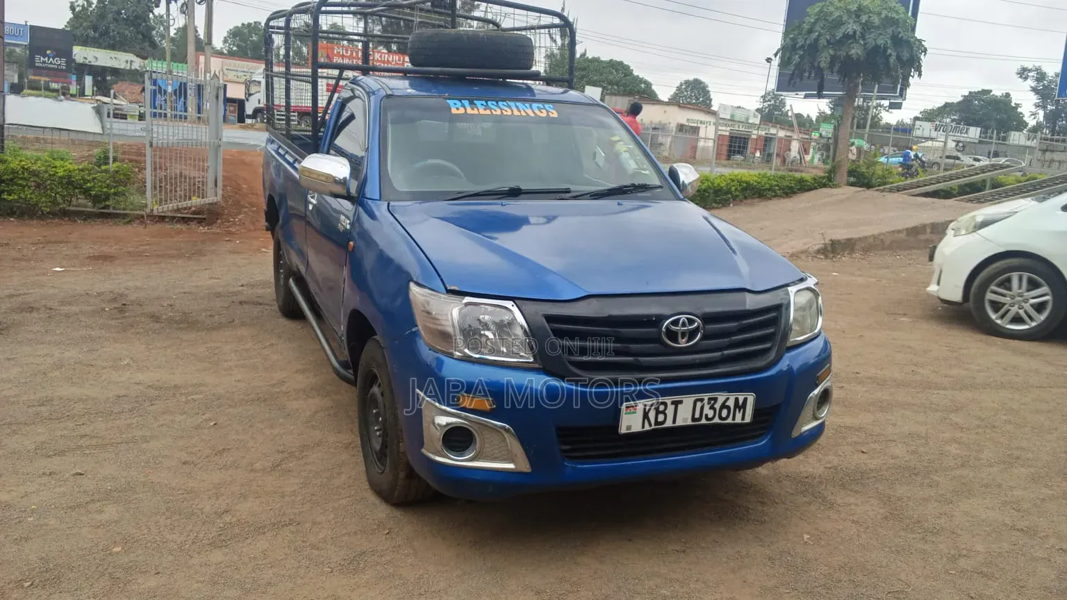 Toyota Hilux 2012 Blue