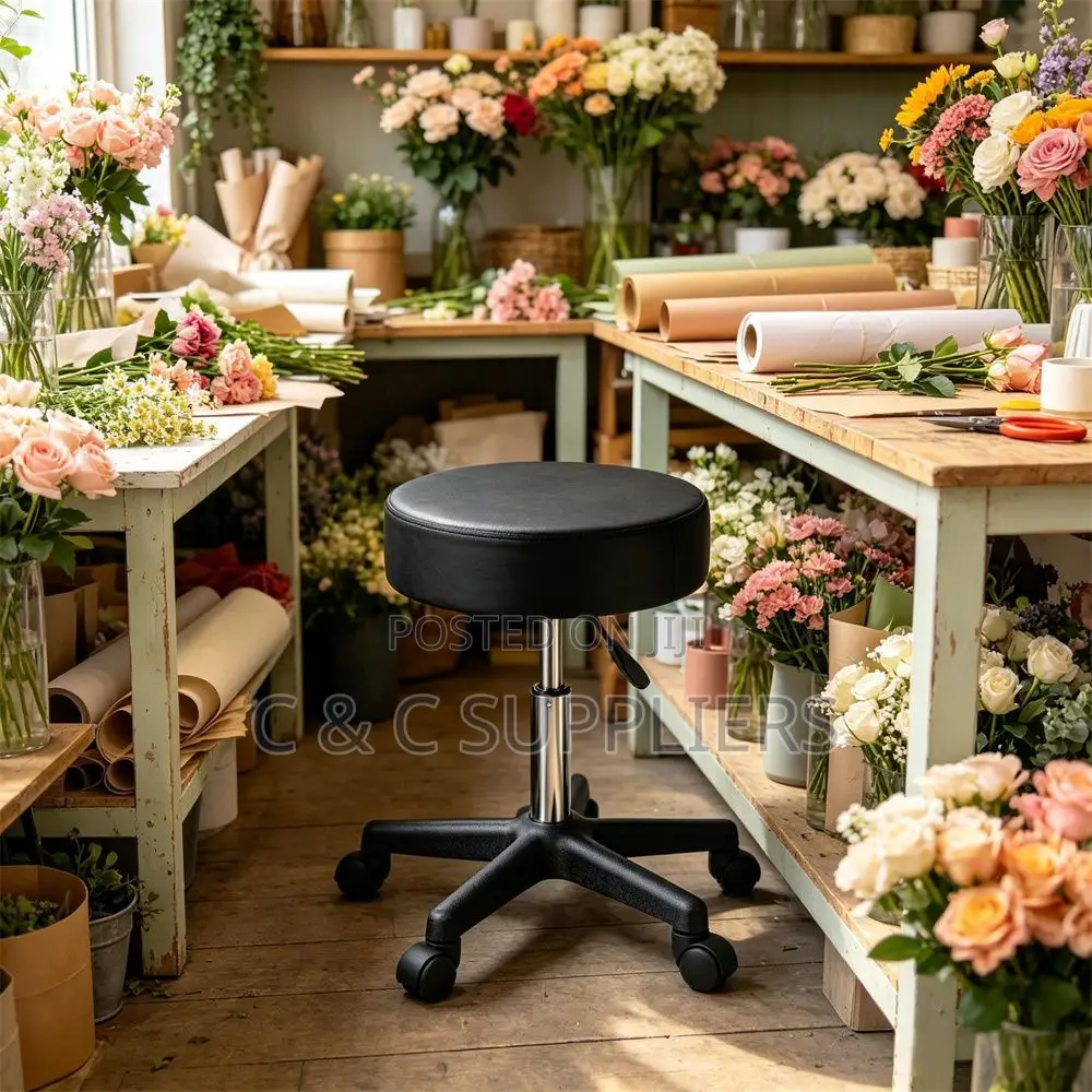 Round Leather Guest Stool.