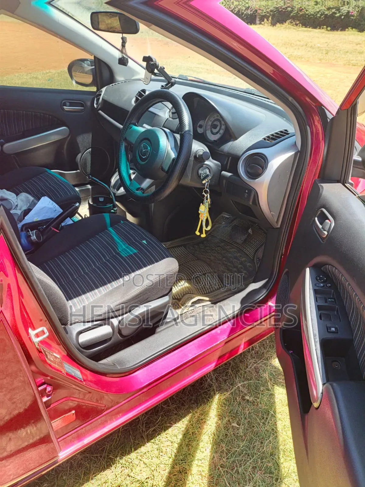 Mazda Demio 2011 Red