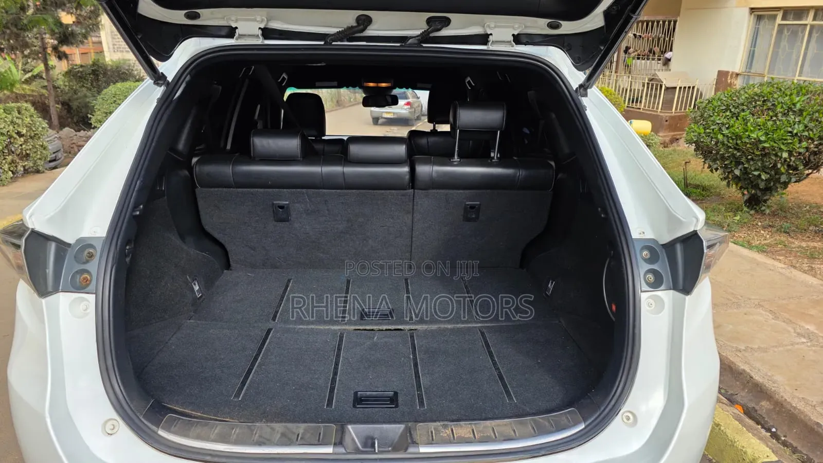 Toyota Harrier 2014 White