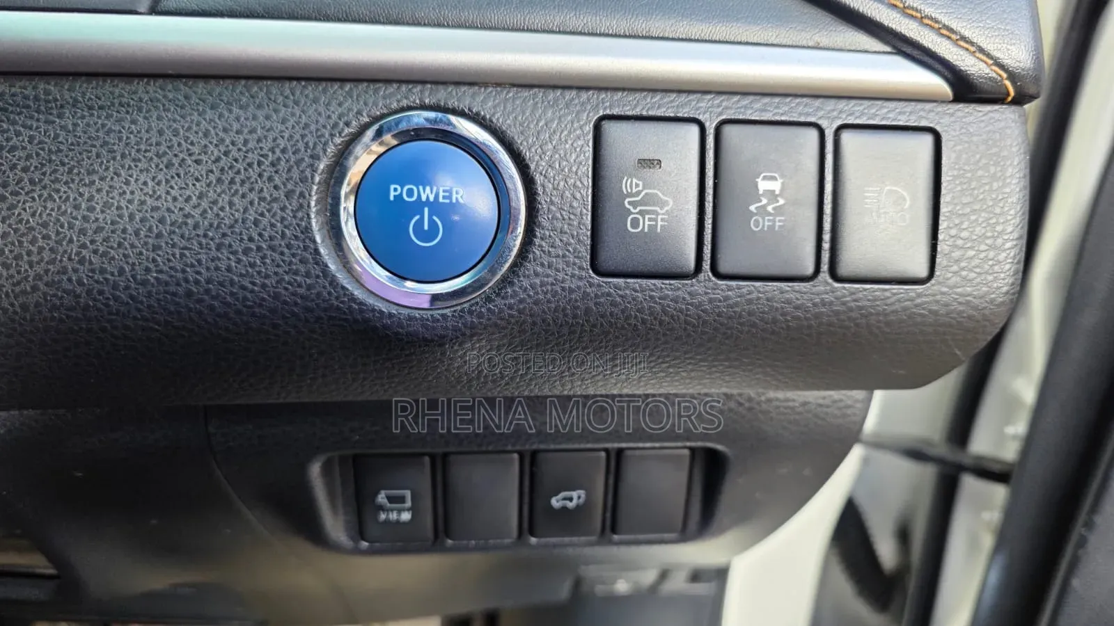 Toyota Harrier 2014 White
