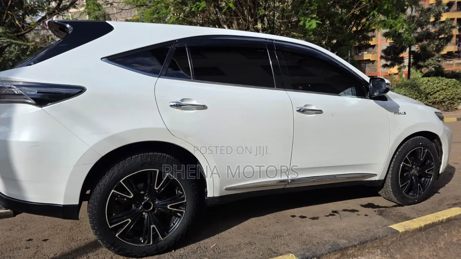 Toyota Harrier 2014 White