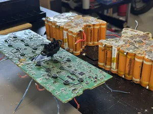 Professional Repair/Replacement of Lithium Batteries BMS and Cells.
