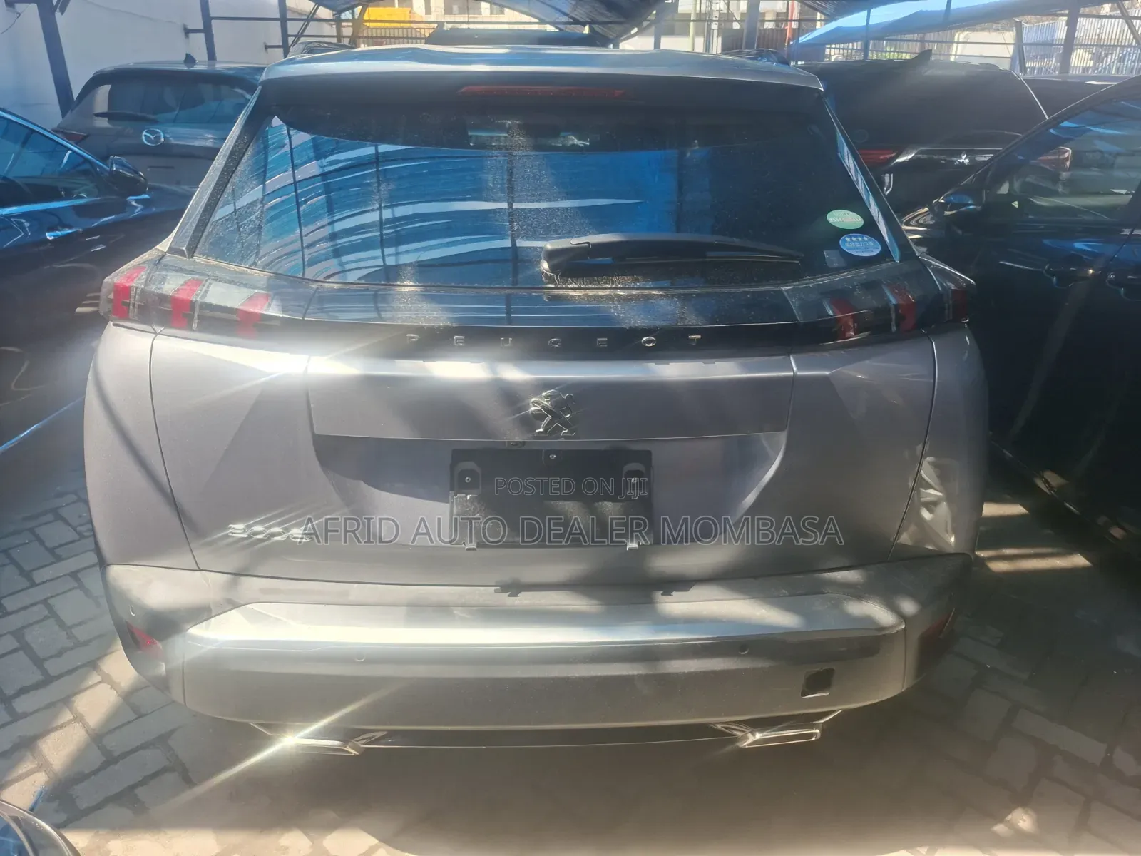Peugeot 2008 1.2 PureTech (100 Hp) 2020 Silver
