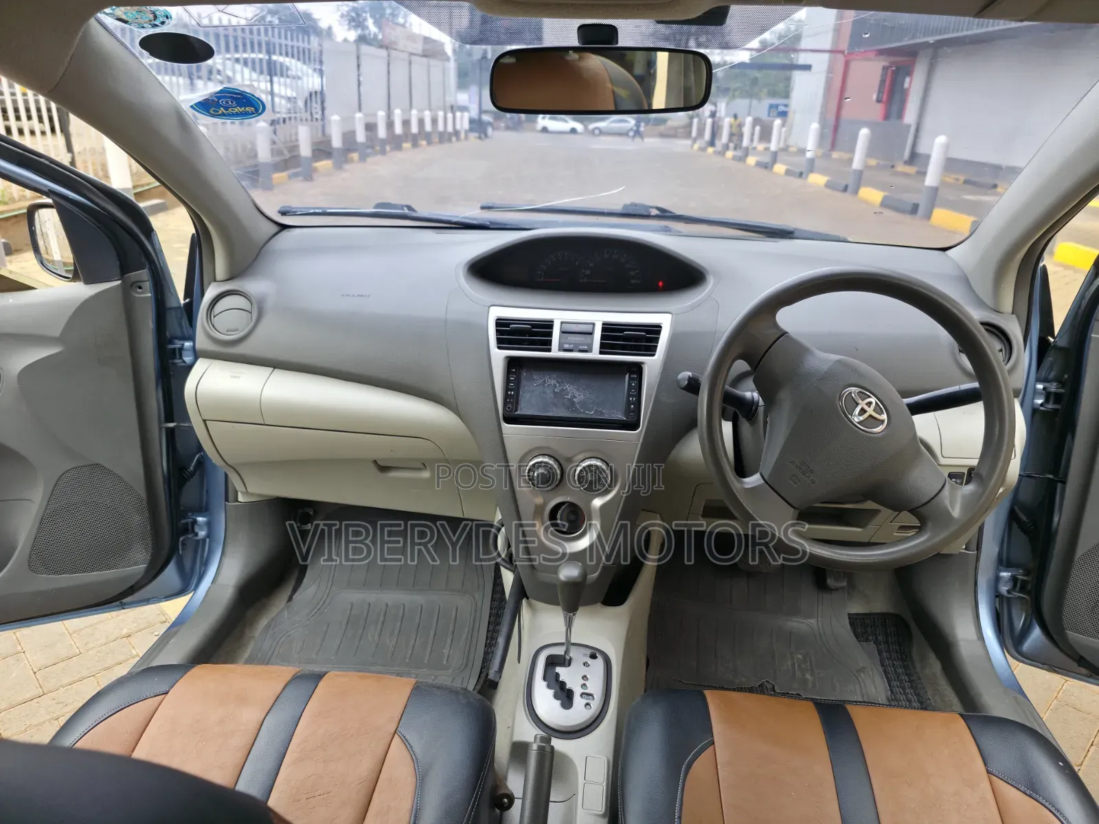 Toyota Belta 2009 Blue