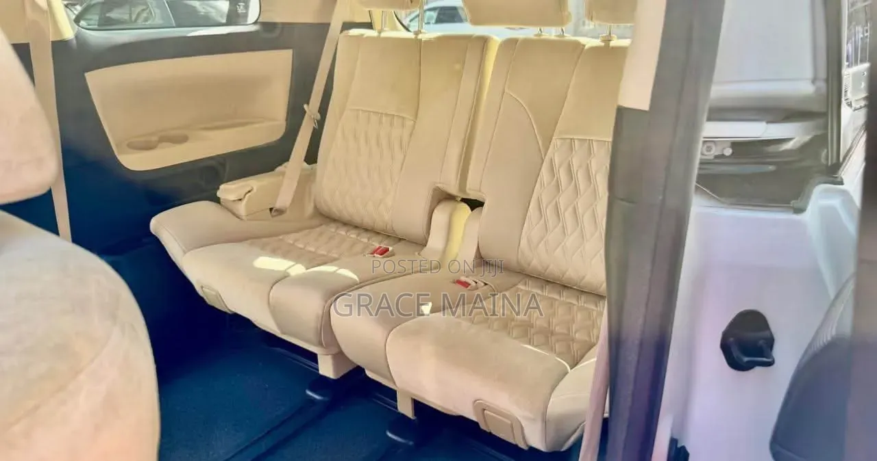 Toyota Vellfire 2.5 Z G Edition 2019 White