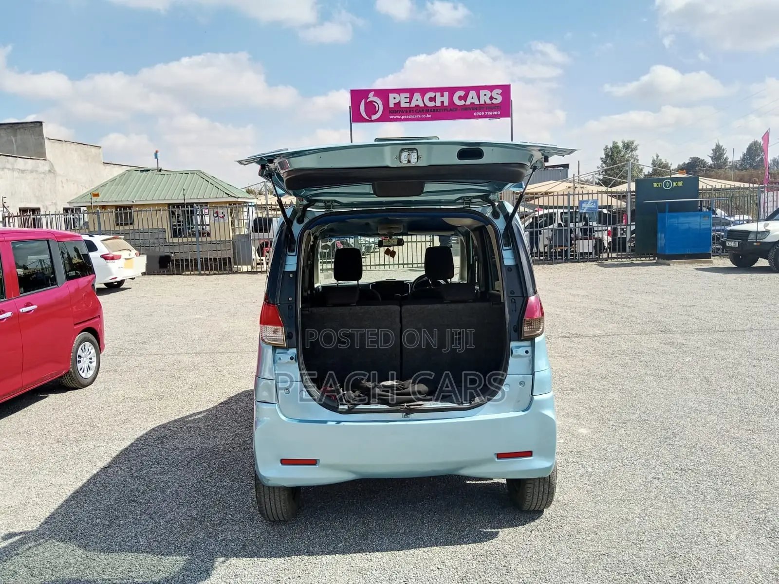 Mitsubishi Delica 2015 Blue