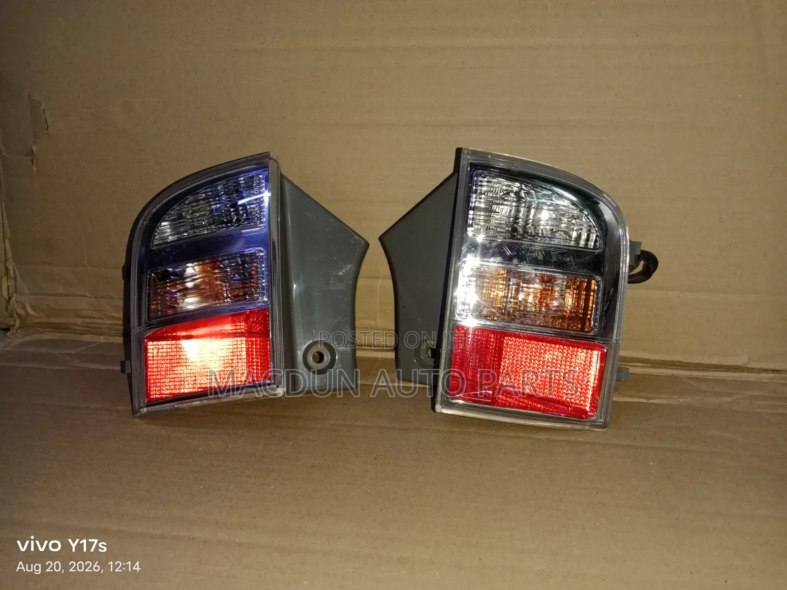 Toyota Isis Bumper Lights Rear / Tail Lights
